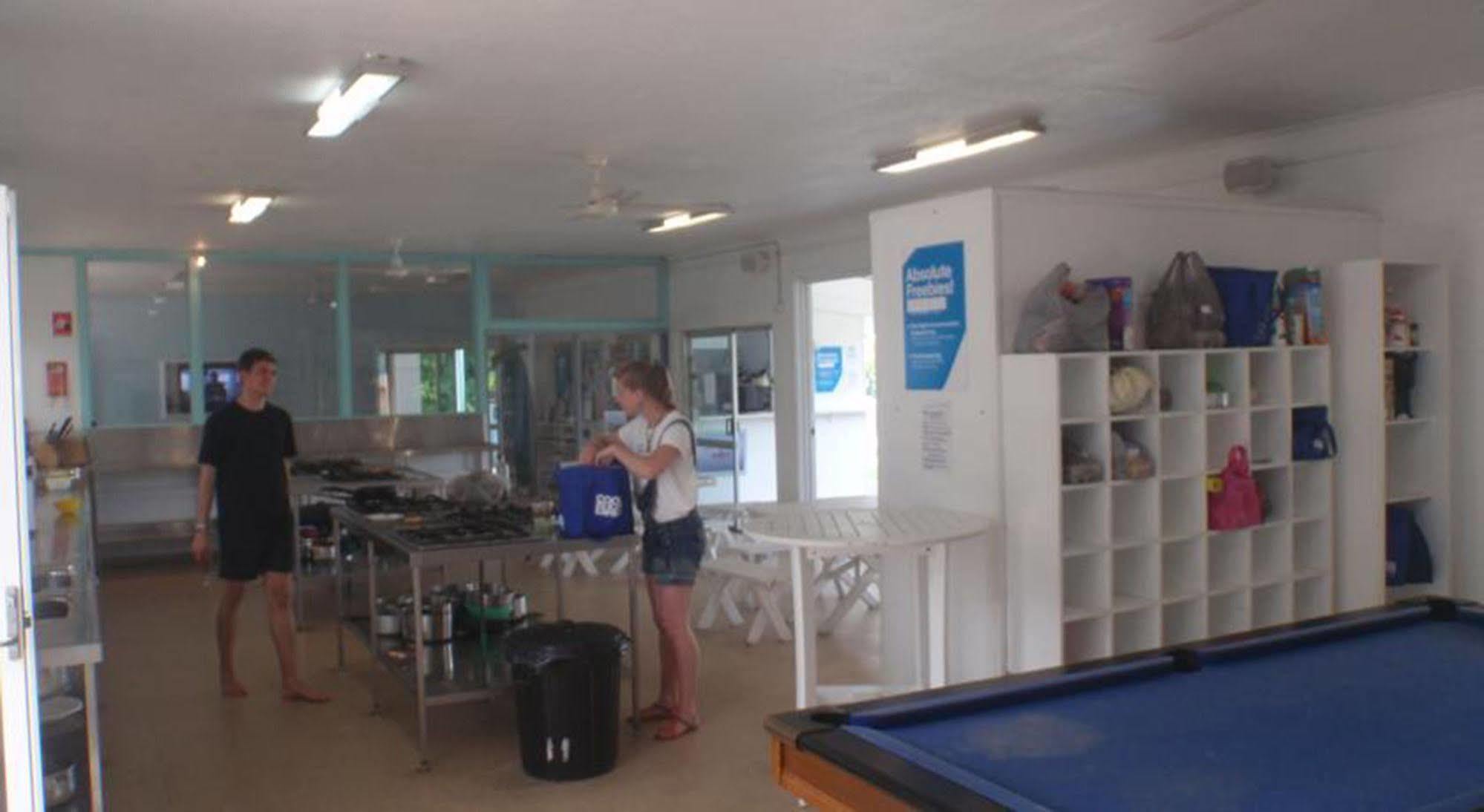 Absolute Backpackers Mission Beach Zewnętrze zdjęcie