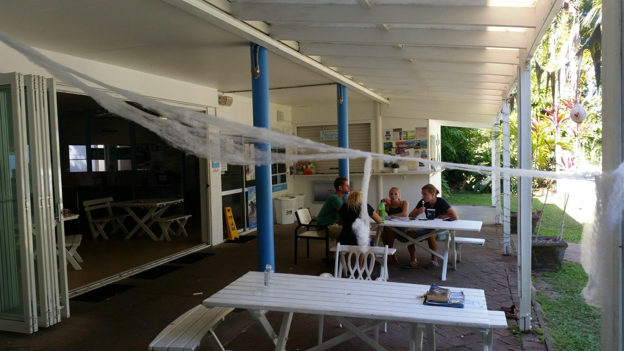 Absolute Backpackers Mission Beach Zewnętrze zdjęcie